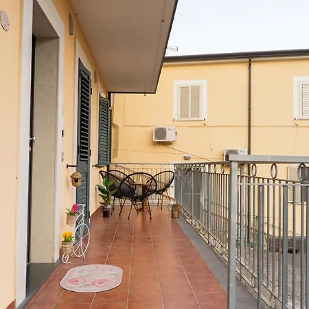 Διαμέρισμα Dino, Casa Con Vista Panoramica A 8 Minuti Dal Centro Di Diamante
