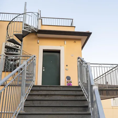 Apartament Dino, Casa Con Vista Panoramica A 8 Minuti Dal Centro Di Diamante