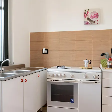 Dino, Casa Con Vista Panoramica A 8 Minuti Dal Centro Di *