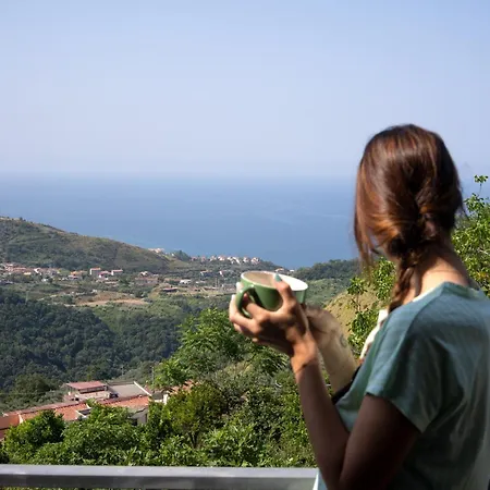 Dino, Casa Con Vista Panoramica A 8 Minuti Dal Centro Di * Diamante