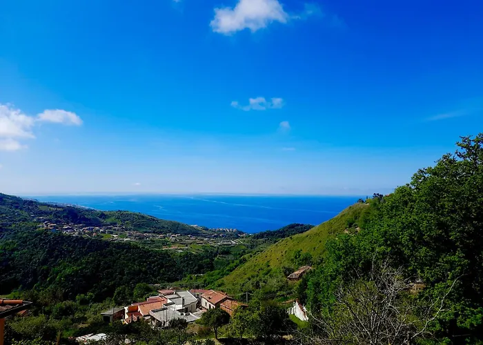 Dino, Casa Con Vista Panoramica A 8 Minuti Dal Centro Di *