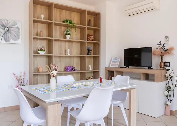 Dino, Casa Con Vista Panoramica A 8 Minuti Dal Centro Di * Diamante