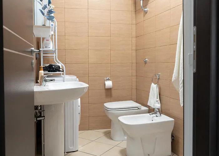 Dino, Casa Con Vista Panoramica A 8 Minuti Dal Centro Di 迪亚曼特