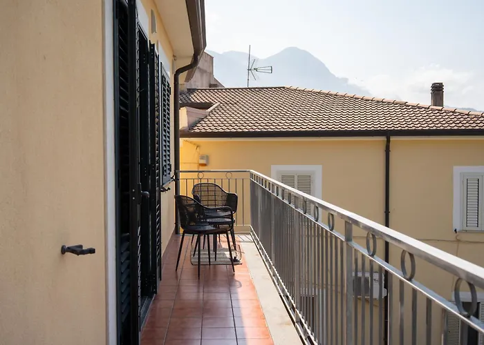 公寓 Dino, Casa Con Vista Panoramica A 8 Minuti Dal Centro Di *